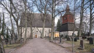 S:t Lars kyrka.