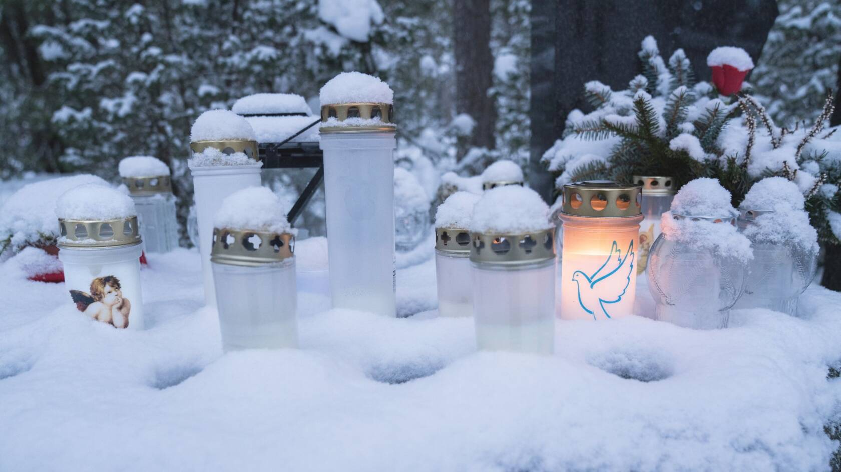 hautakynttilä