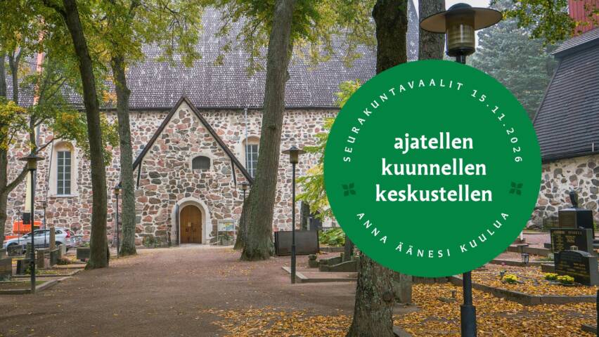 Pyhän Laurin kirkko. Teksti: ajatellen, kuunnellen, keskustellen.